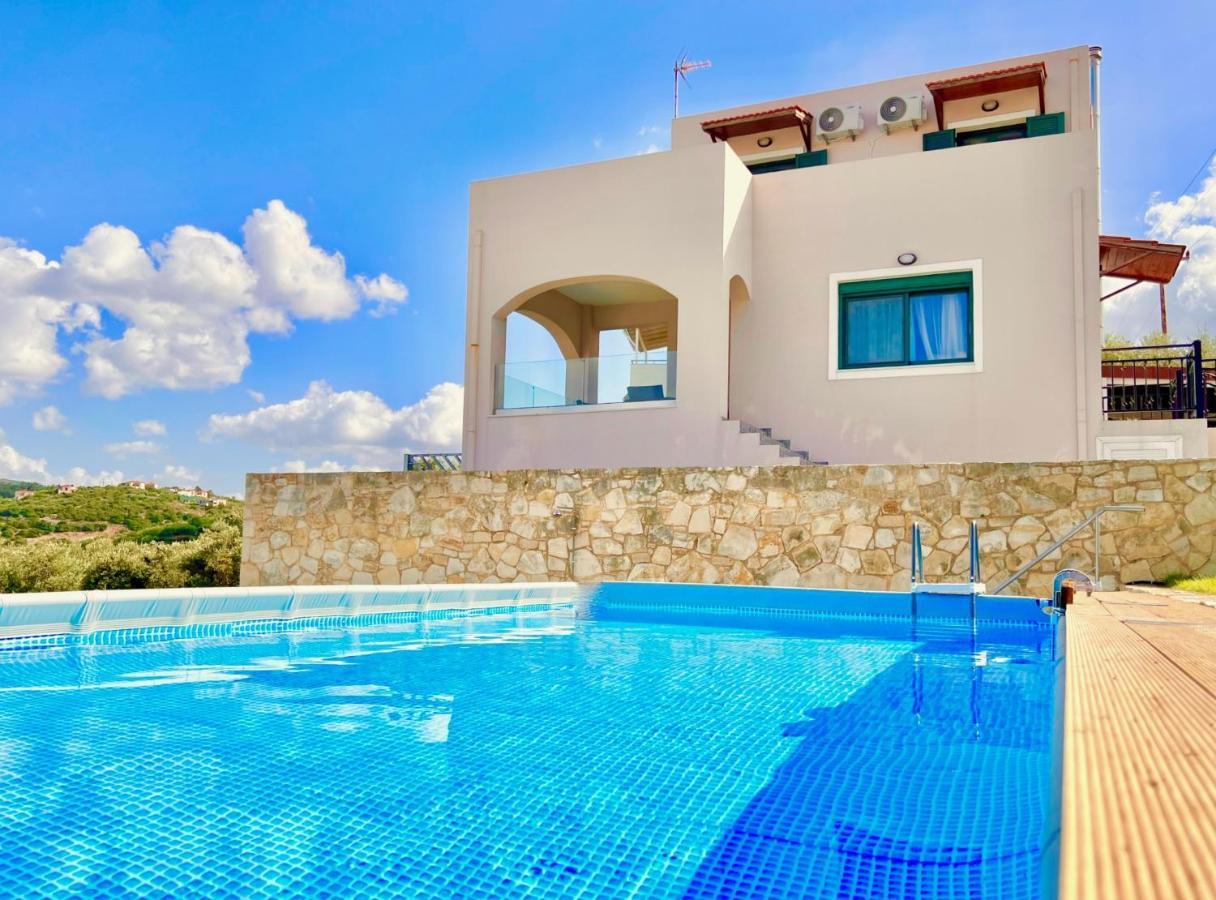 Beach Villa Evgenia With Private Pool By Dadovillas Almirida المظهر الخارجي الصورة