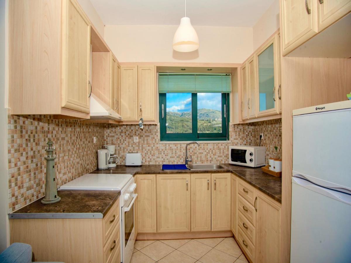 Beach Villa Evgenia With Private Pool By Dadovillas Almirida المظهر الخارجي الصورة